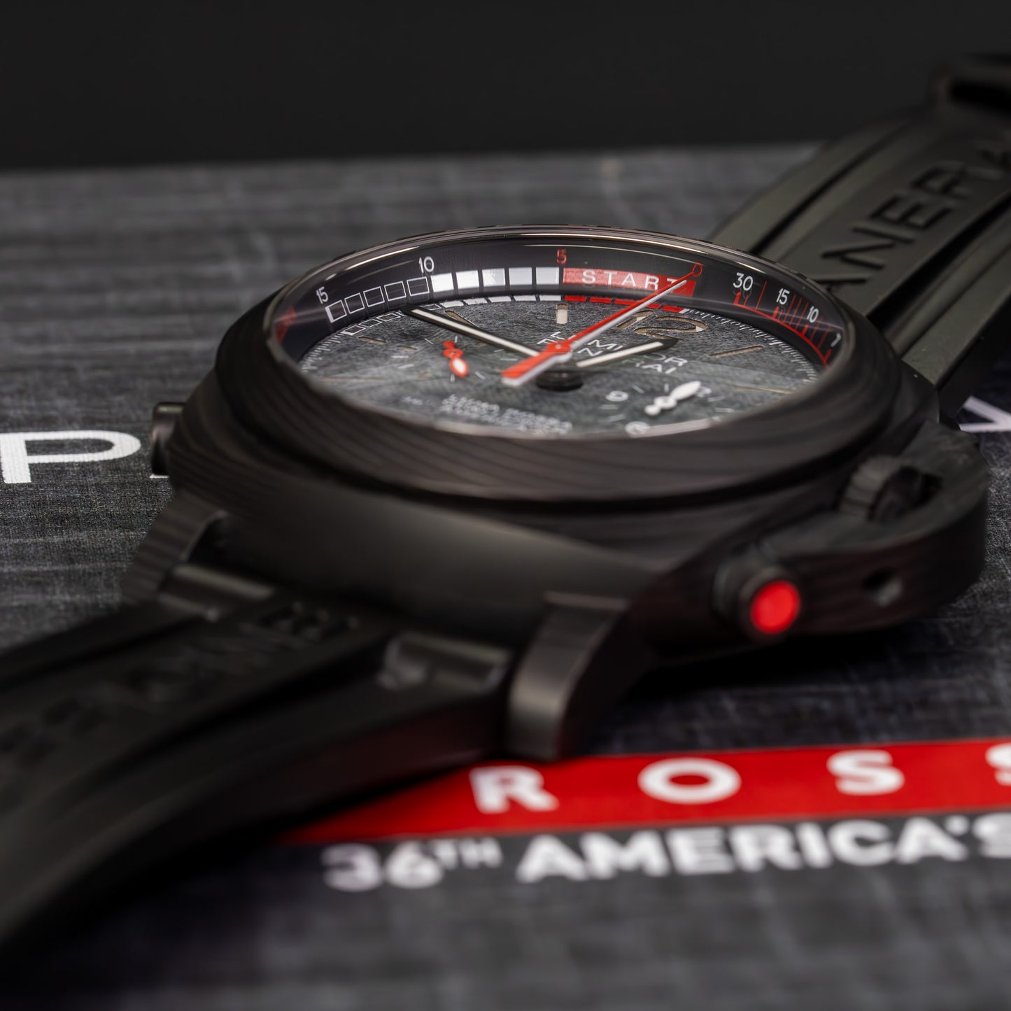 Panerai Luminor Luna Rosa Regatta Carbotech PAM01038