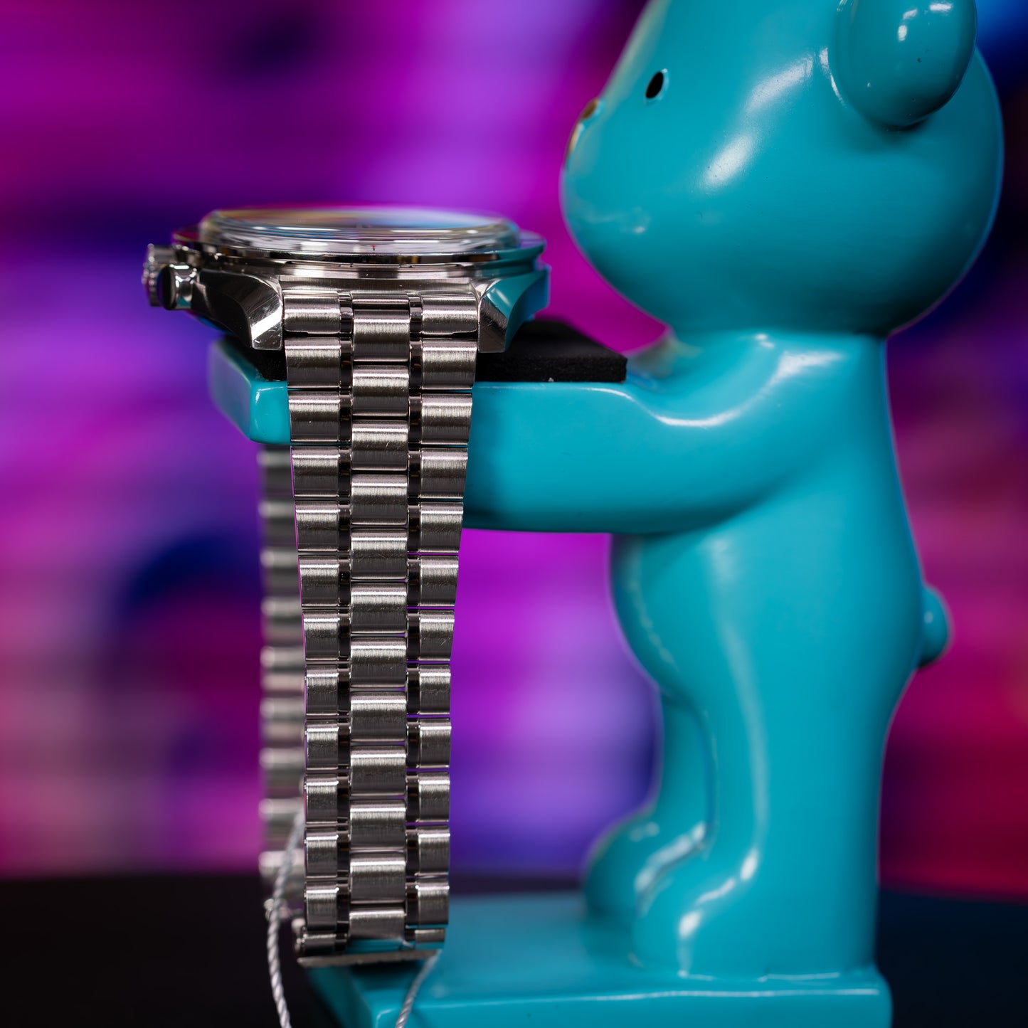 Omega Speedmaster Moonwatch Pro on bracelet 310.30.42.50.04.001