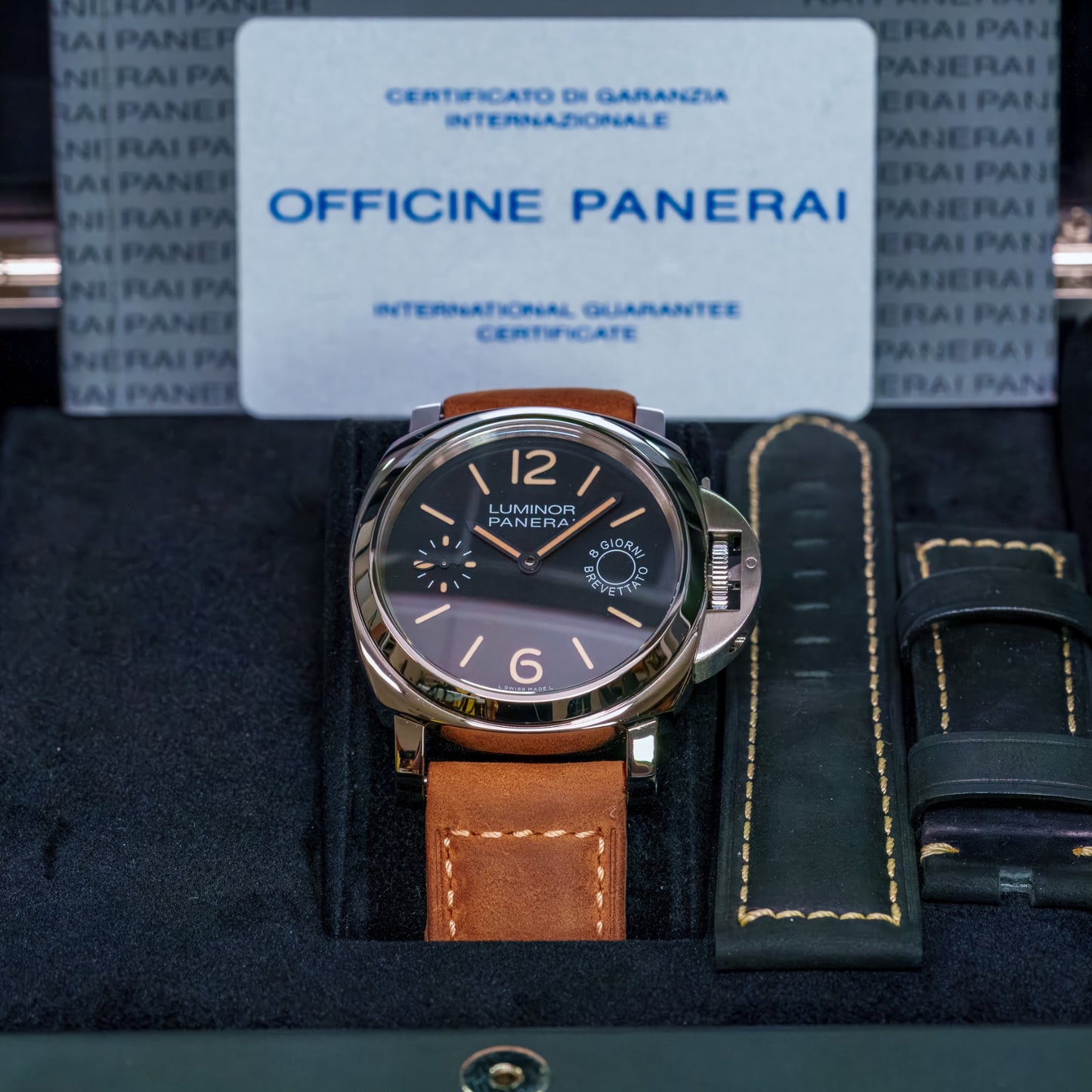 Panerai PAM00590 - PAM00590