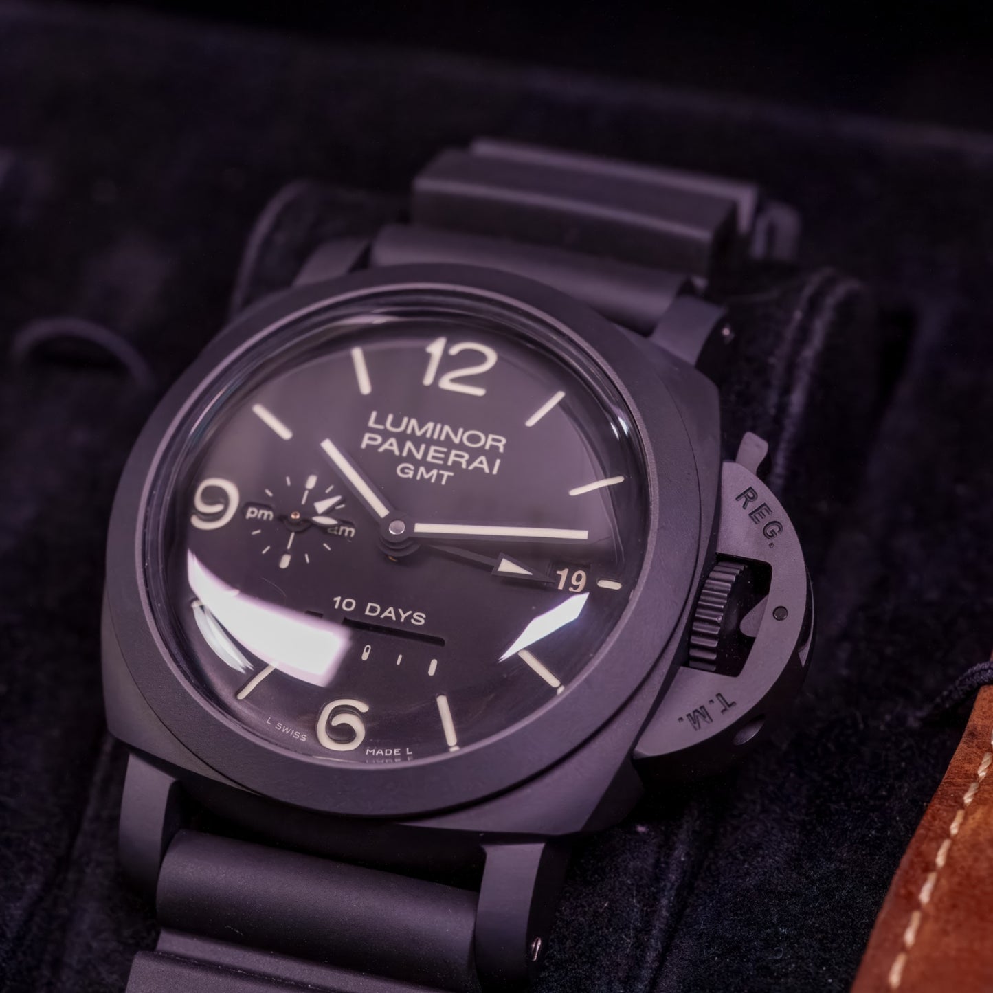 Panerai Luminor 1950 10 Days Gmt Pam - PAM 00335