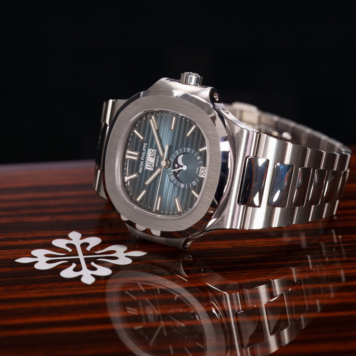 Patek Philippe Nautilus - 5726/1A-014