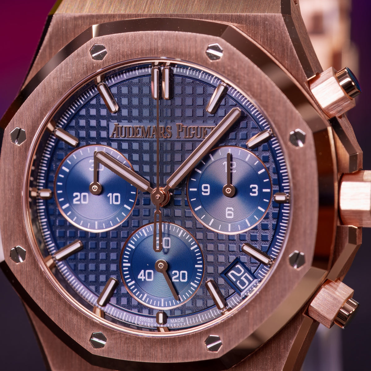 Audemars Piguet Royal Oak Chronograph - 26240OR.OO.1320OR.05