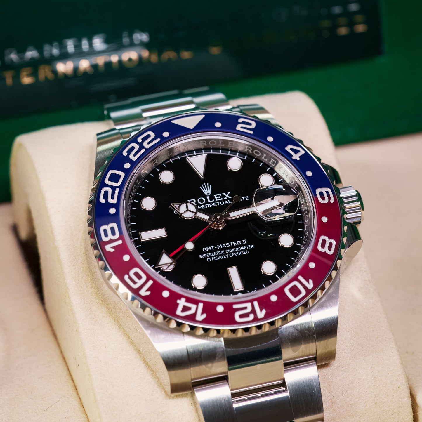 Rolex GMT Master II Pepsi Oyster 126710BLRO