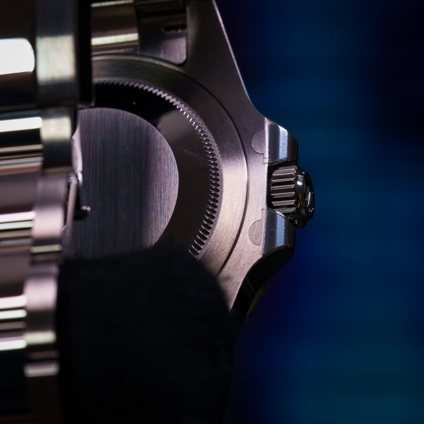 Rolex GMT Master II Pepsi Oyster 126710BLRO