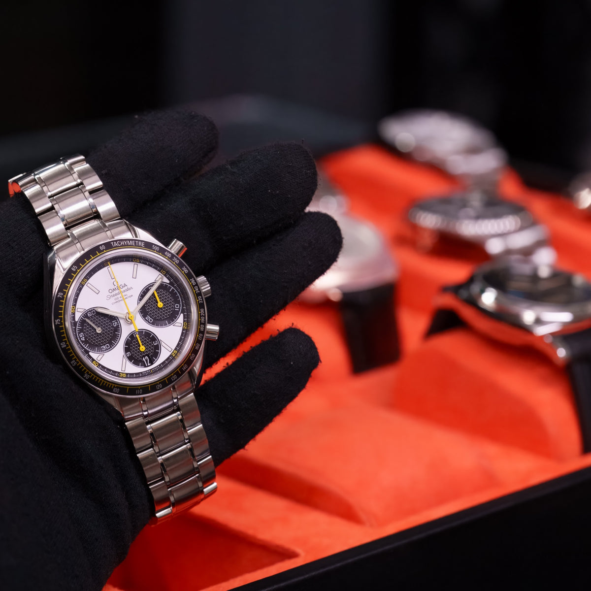 Omega Speedmaster Racing - 326.30.40.50.04.001