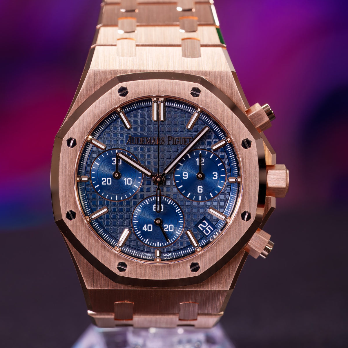 Audemars Piguet Royal Oak Chronograph - 26240OR.OO.1320OR.05