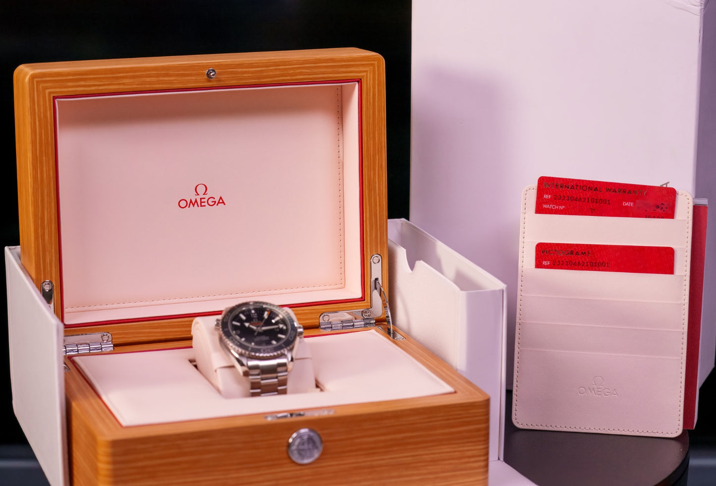 Omega Seamaster Planet Ocean - 232.30.46.21.01.001