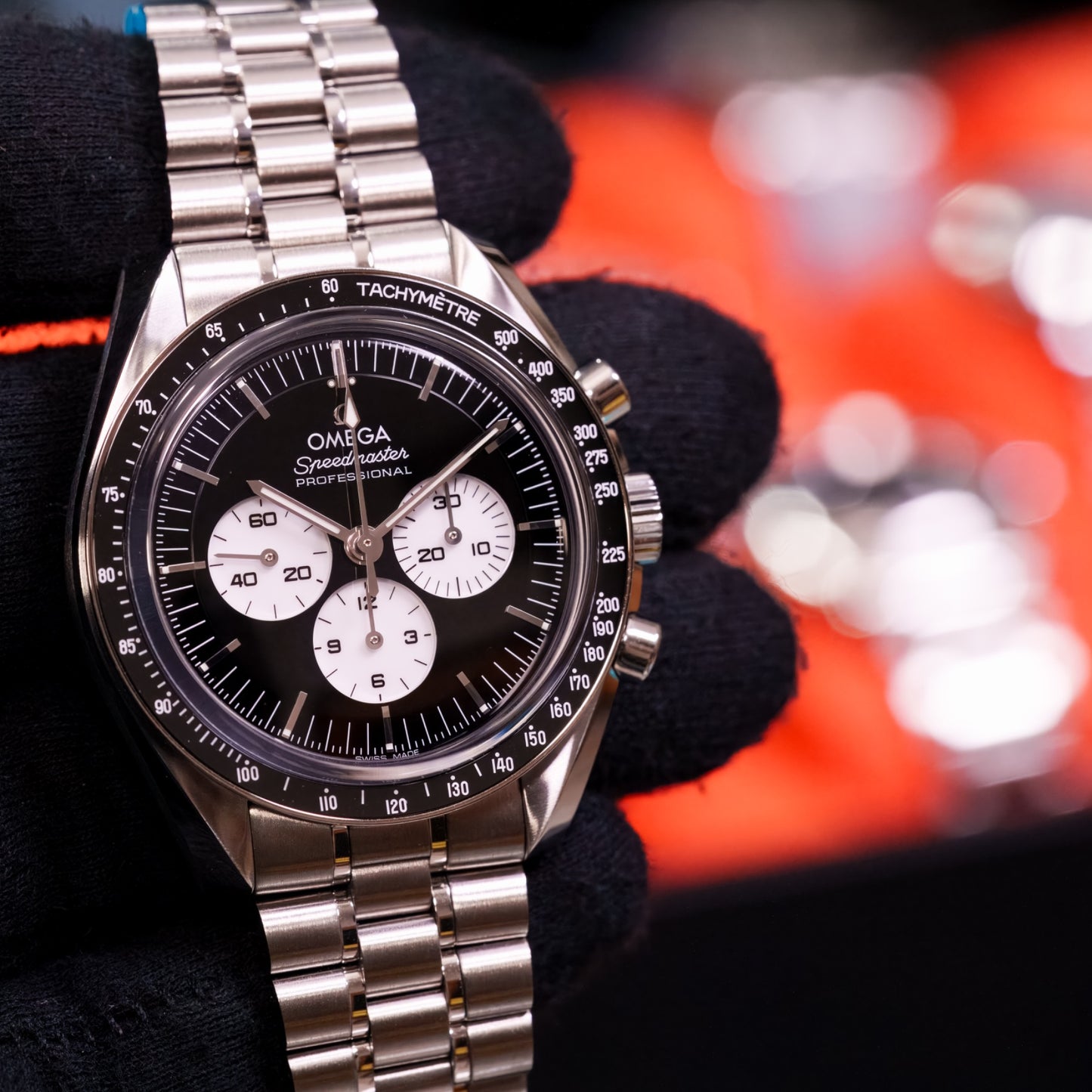 Omega Speedmaster Moonwatch Pro - 310.30.42.50.01.004