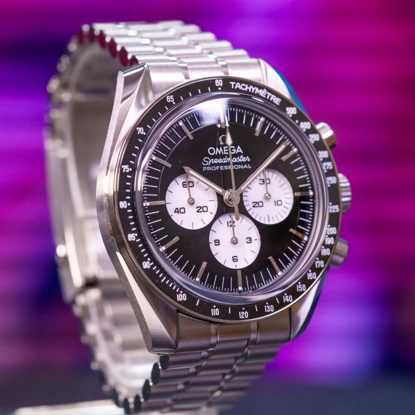 Omega Speedmaster Moonwatch Pro - 310.30.42.50.01.004