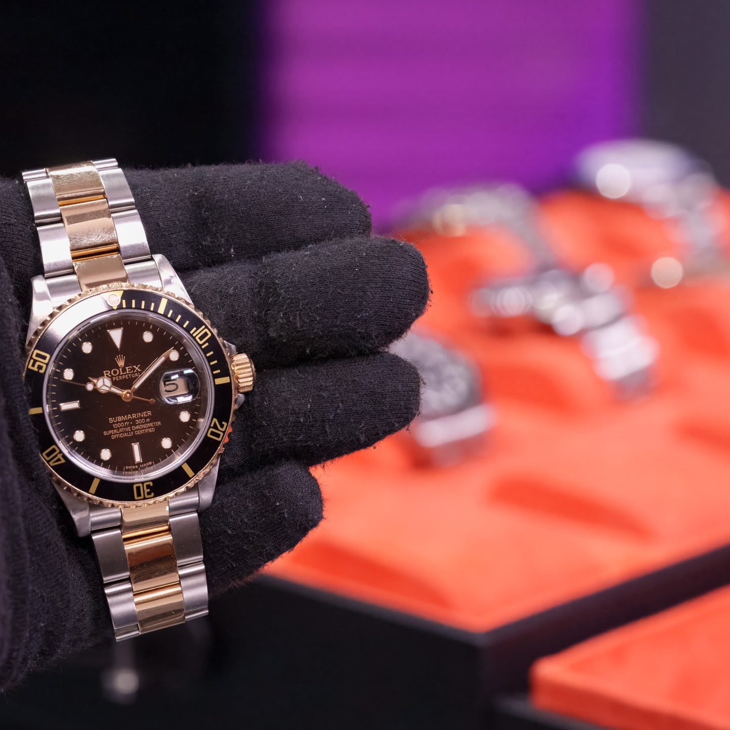 Rolex Submariner Date - 16613LN