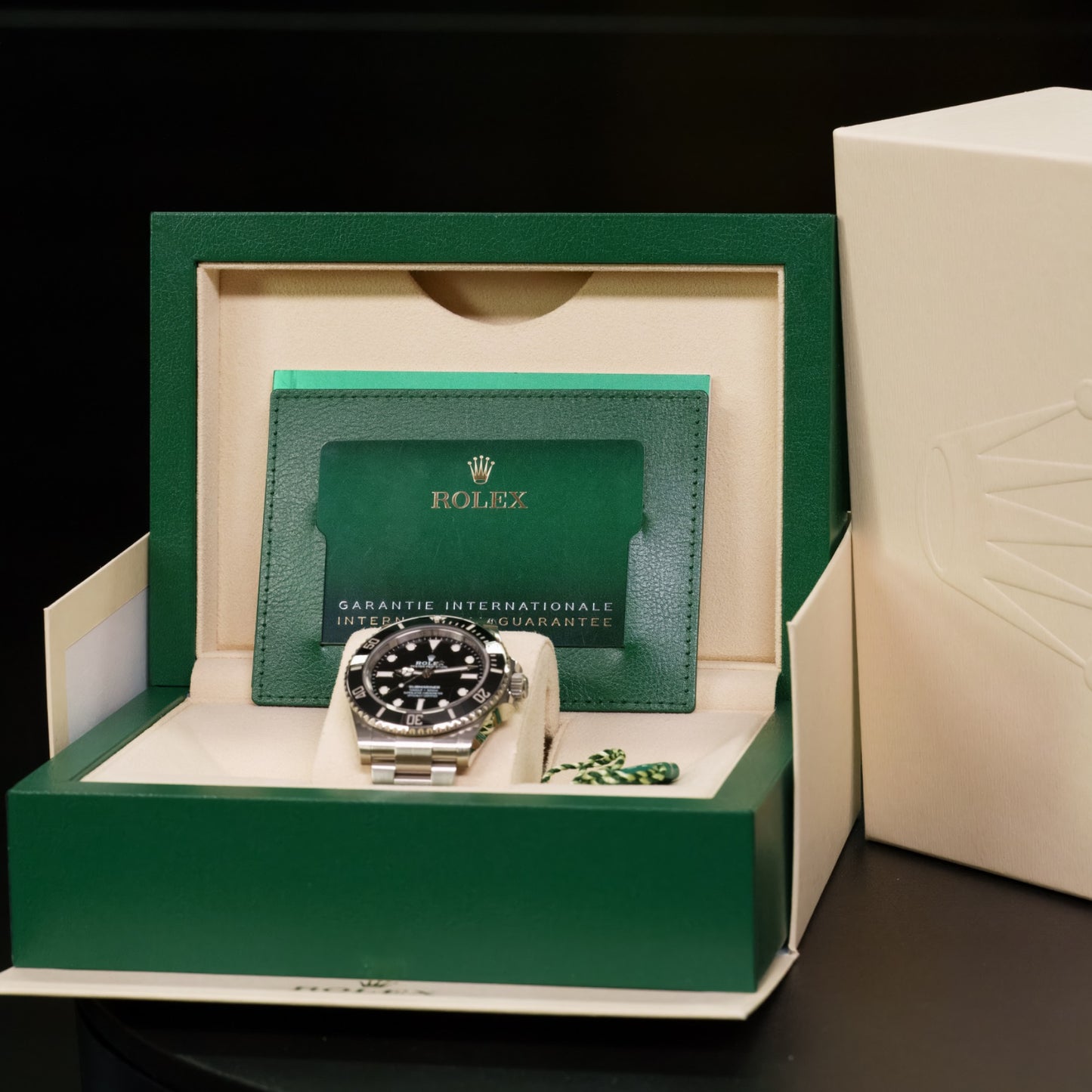 Rolex Submariner - 124060