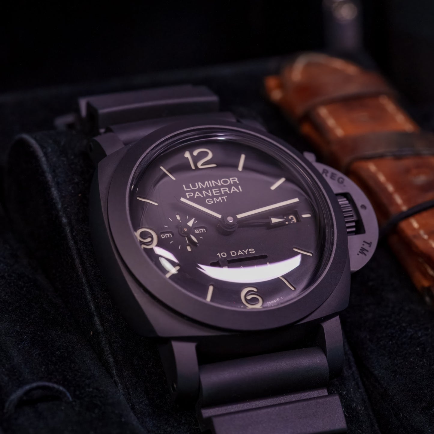 Panerai Luminor 1950 10 Days Gmt Pam - PAM 00335