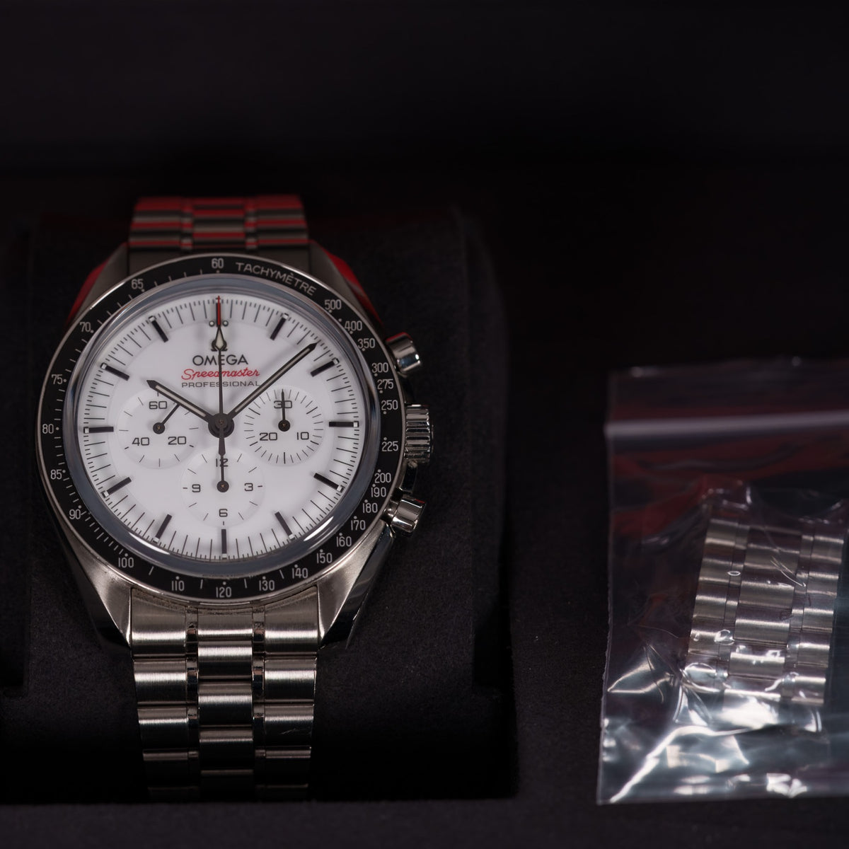Omega Speedmaster Moonwatch Professional White - 310.30.42.50.04.001