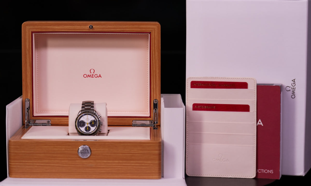 Omega Speedmaster Racing - 326.30.40.50.04.001
