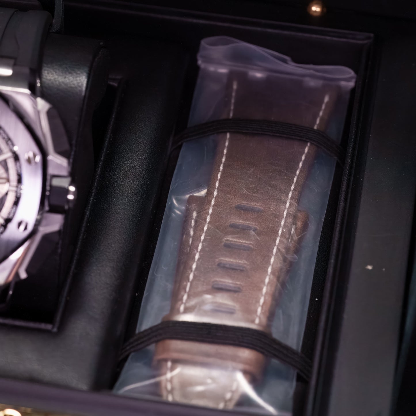Audemars Piguet Royal Oak Offshore Chronograph - 26420SO.OO.A002CA.01