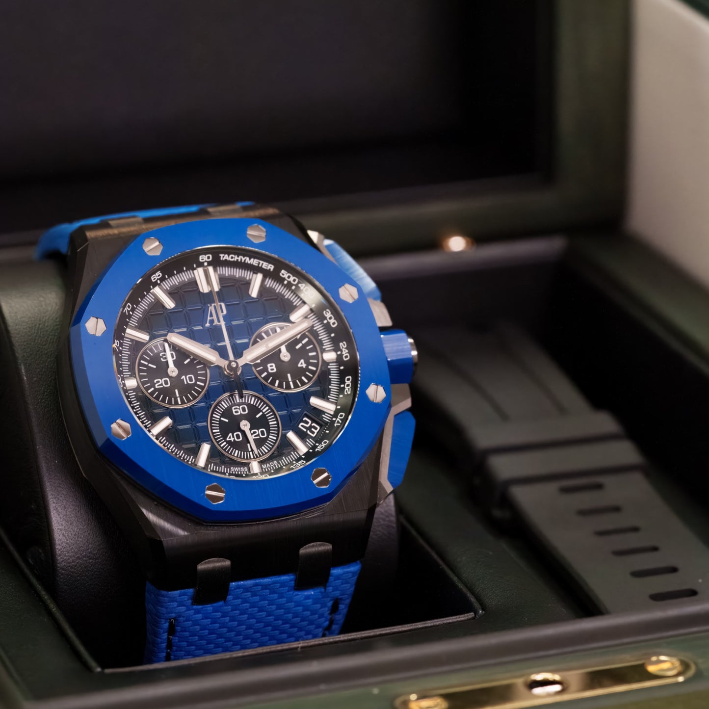 Audemars Piguet Royal Oak Offshore Chronograph - 26420CE.OO.A043VE.01