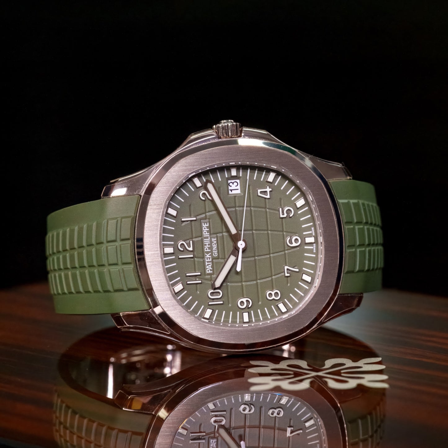 Patek Philippe Aquanaut - 5168G-010