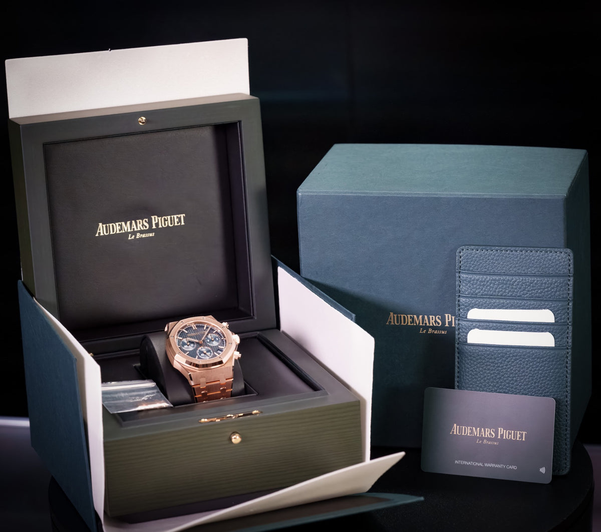 Audemars Piguet Royal Oak Chronograph - 26240OR.OO.1320OR.05