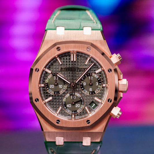 Audemars Piguet Royal Oak Chronograph - 26240OR.OO.D404CR.02