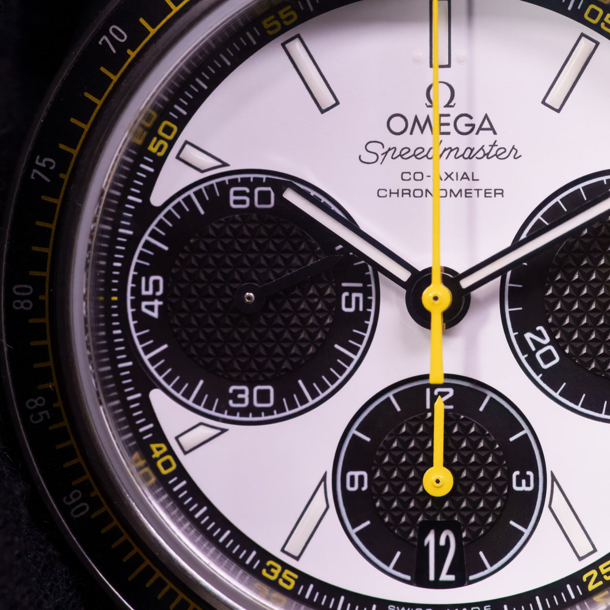 Omega Speedmaster Racing - 326.30.40.50.04.001