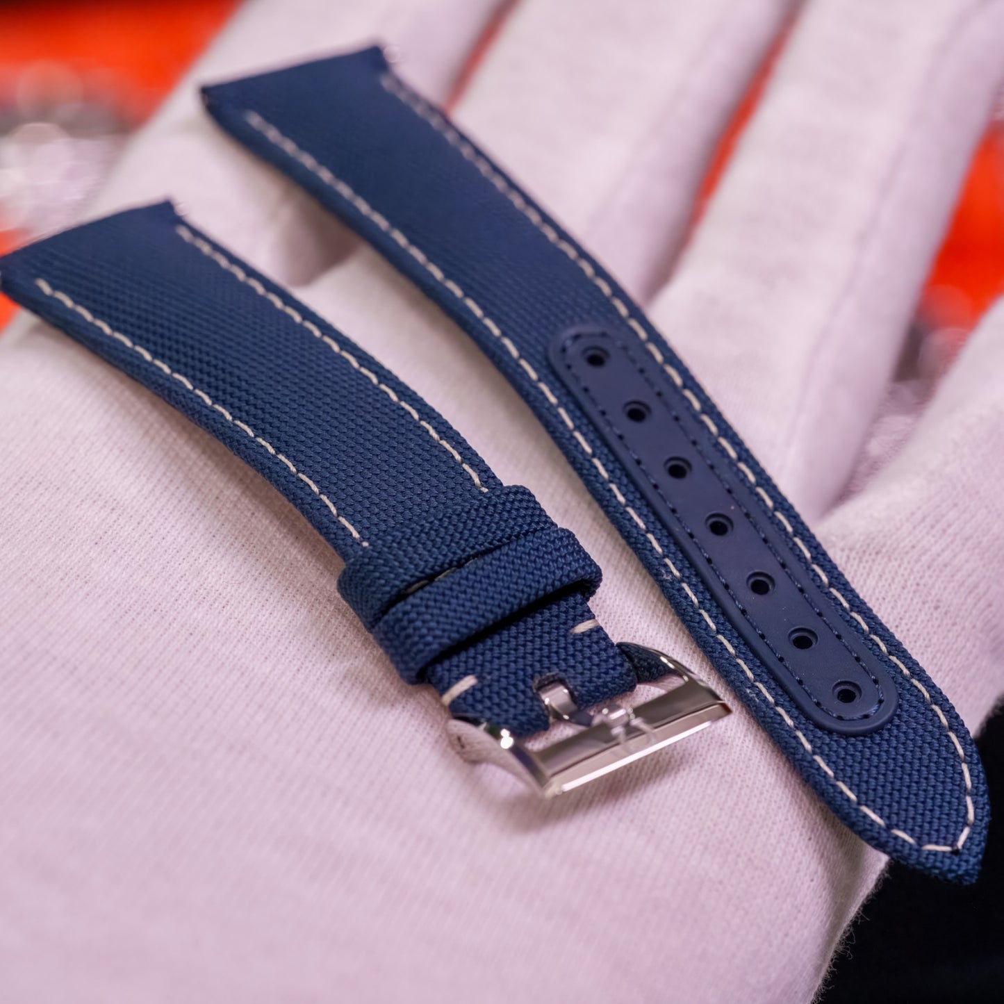 Omega Speedmaster 'Silver Snoopy Award' - 310.32.42.50.02.001