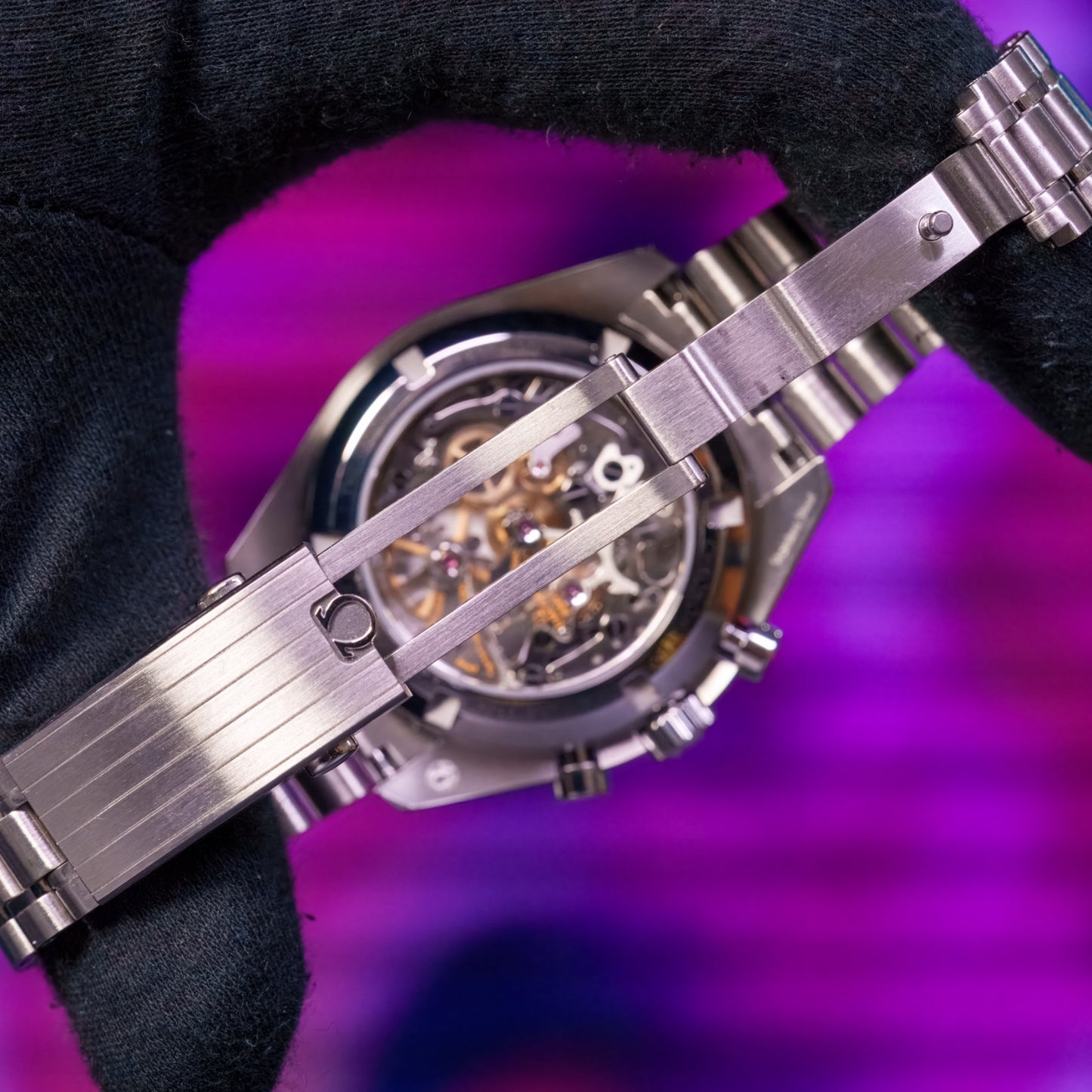Omega Speedmaster Moonwatch Pro - 310.30.42.50.01.004