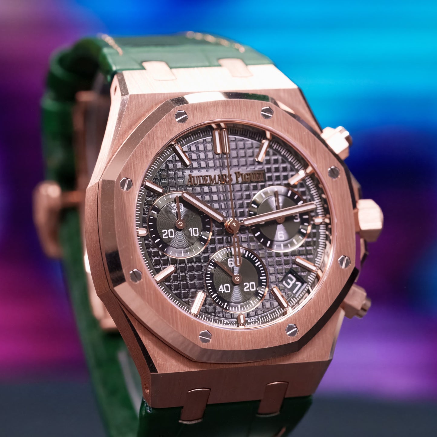 Audemars Piguet Royal Oak Chronograph - 26240OR.OO.D404CR.02