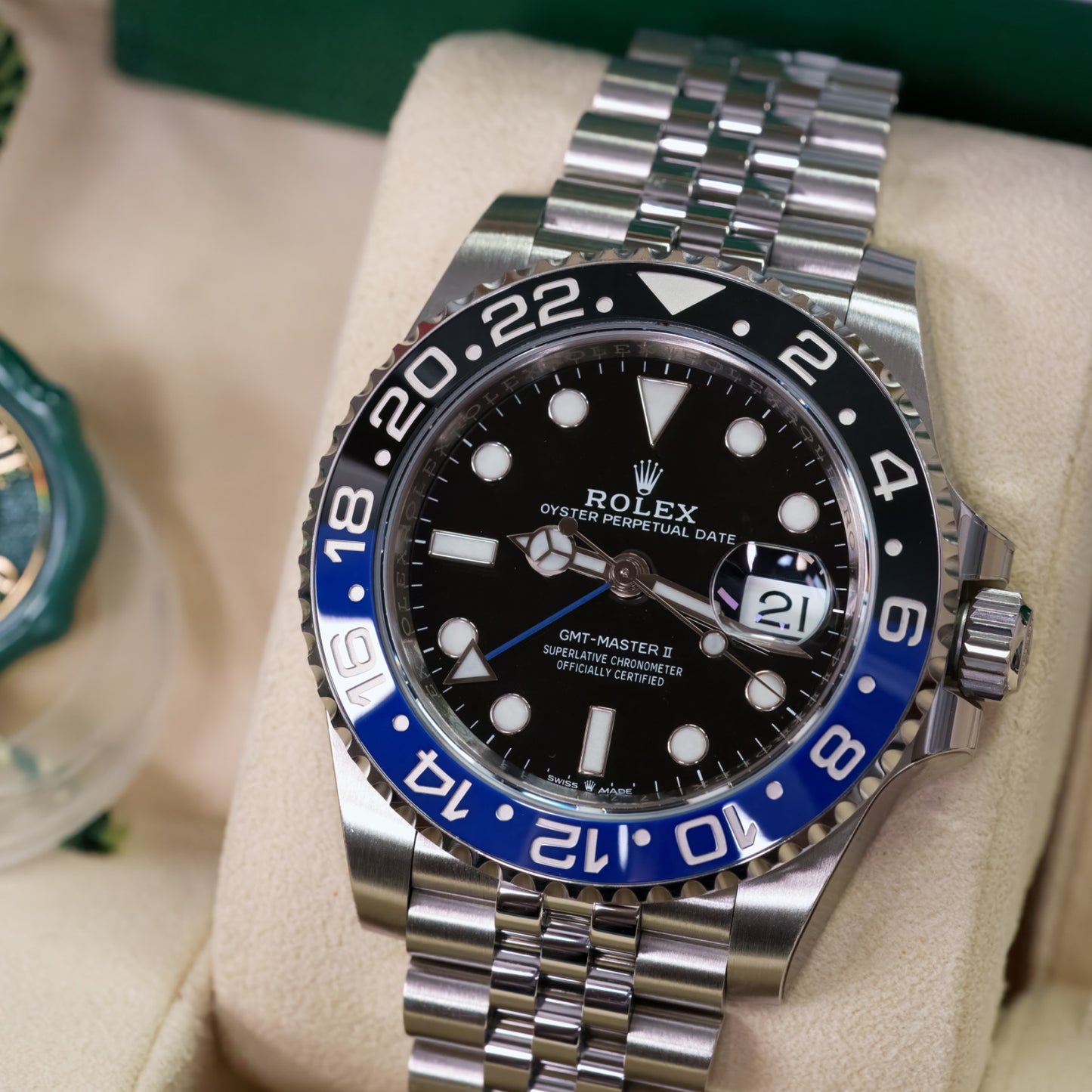 Rolex GMT-Master II Batgirl- 126710BLNR